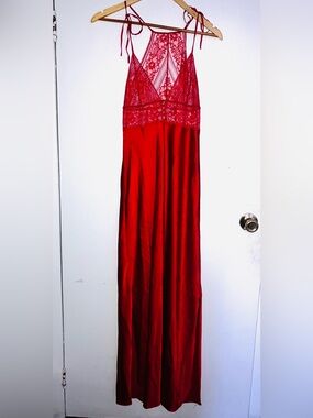 Stella McCartney Ophelia Whistling Red  lace and Silk Dress Gown maxi